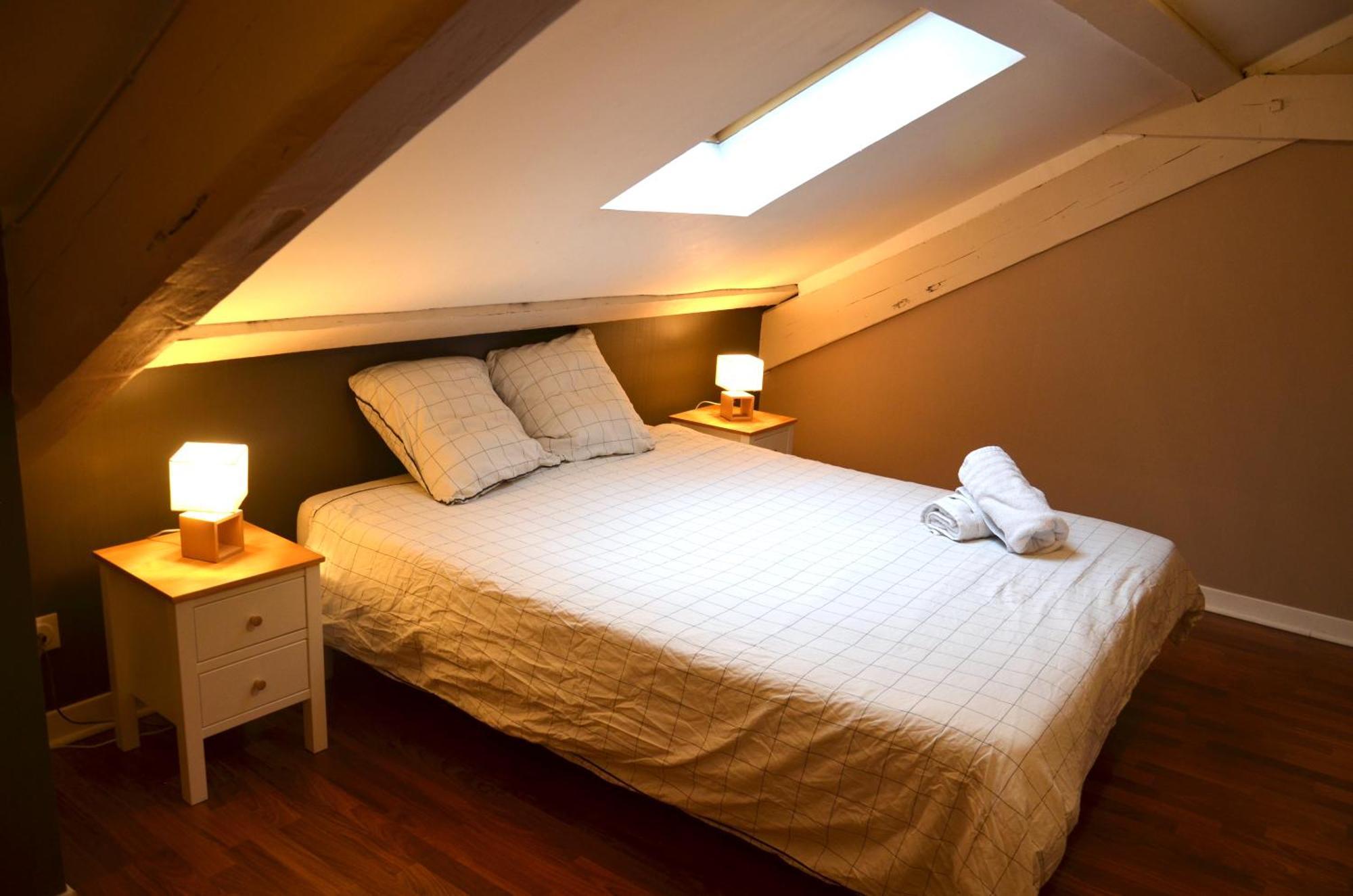 Le Cocon Troyen - 6-8P - 2 Parking Gratuits Apartment Troyes Luaran gambar